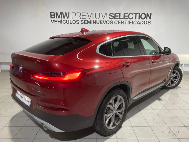 BMW X4 xDrive20d color Rojo. Año 2020. 140KW(190CV). Diésel. En concesionario Hispamovil, Torrevieja de Alicante