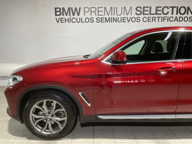 BMW X4 xDrive20d color Rojo. Año 2020. 140KW(190CV). Diésel. En concesionario Hispamovil, Torrevieja de Alicante