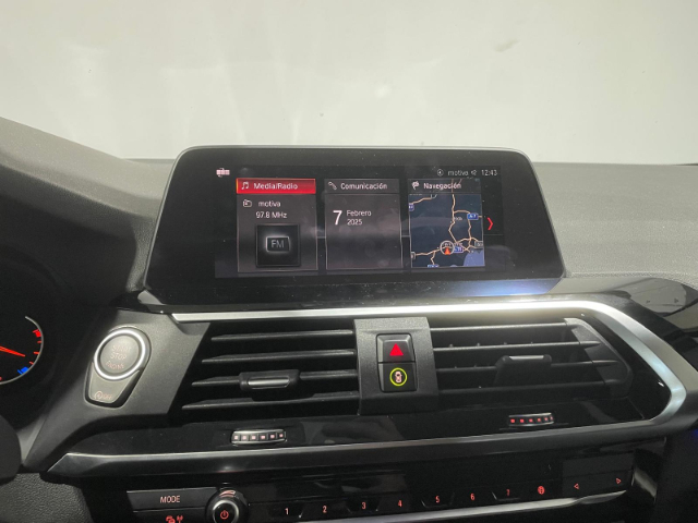 BMW X4 xDrive20d color Rojo. Año 2020. 140KW(190CV). Diésel. En concesionario Hispamovil, Torrevieja de Alicante