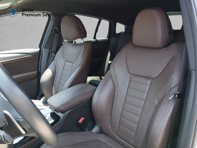 BMW X4 xDrive20d color Blanco. Año 2018. 140KW(190CV). Diésel. En concesionario Adler Motor S.L. TOLEDO de Toledo