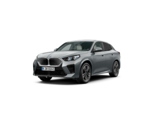 Fotos de BMW iX2 eDrive20 color Gris. Año 2025. 150KW(204CV). Eléctrico. En concesionario Móvil Begar Alicante de Alicante