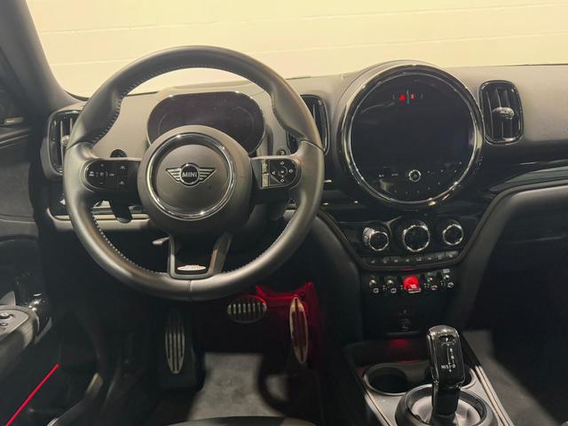 fotoG 6 del MINI MINI Countryman John Cooper Works 225 kW (306 CV) 306cv Gasolina del 2023 en Barcelona