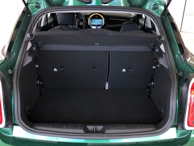 fotoG 18 del MINI MINI 5 Puertas Cooper 100 kW (136 CV) 136cv Gasolina del 2024 en Madrid