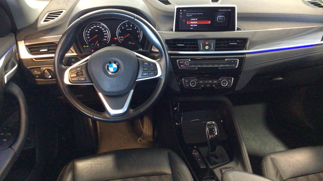 BMW X1 sDrive18i color Azul. Año 2021. 103KW(140CV). Gasolina. En concesionario BYmyCAR Madrid - Alcalá de Madrid