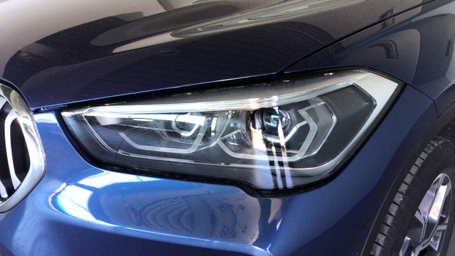 BMW X1 sDrive18i color Azul. Año 2021. 103KW(140CV). Gasolina. En concesionario BYmyCAR Madrid - Alcalá de Madrid