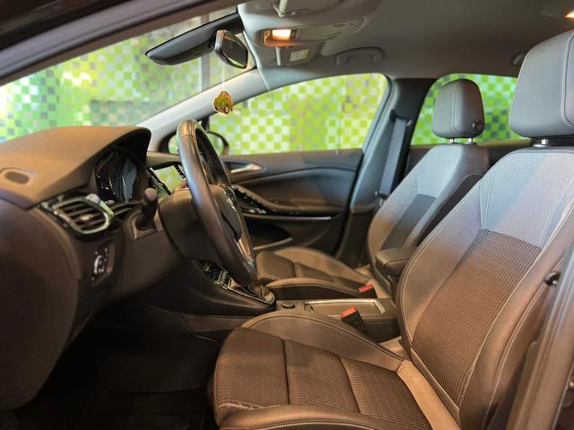 Opel Astra 1.2 Turbo SHR Elegance 107 kW (145 CV)