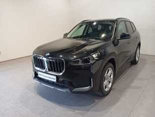 Fotos de BMW X1 sDrive18i color Negro. Año 2024. 100KW(136CV). Gasolina. En concesionario Motor Munich - Terrassa - VO de Barcelona