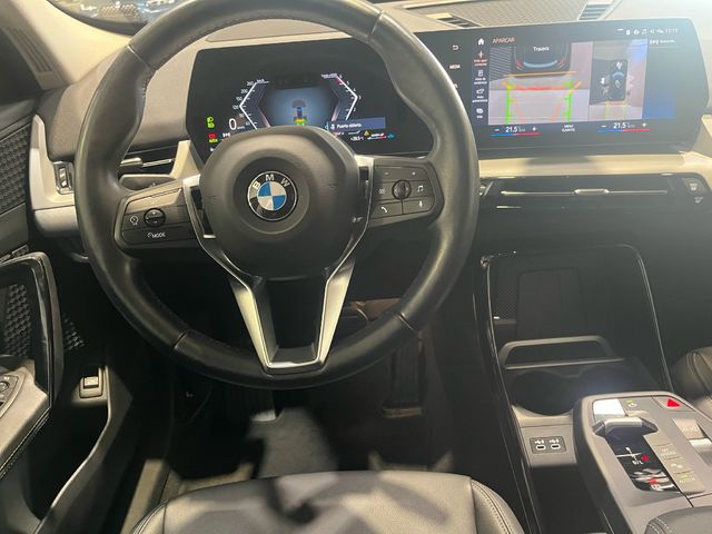 BMW X1 sDrive18d color Negro. Año 2023. 110KW(150CV). Diésel. En concesionario Motor Munich - Terrassa - VO de Barcelona
