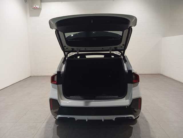 BMW X1 xDrive25e color Blanco. Año 2024. 180KW(245CV). Híbrido Electro/Gasolina. En concesionario Motor Munich - Terrassa - VO de Barcelona