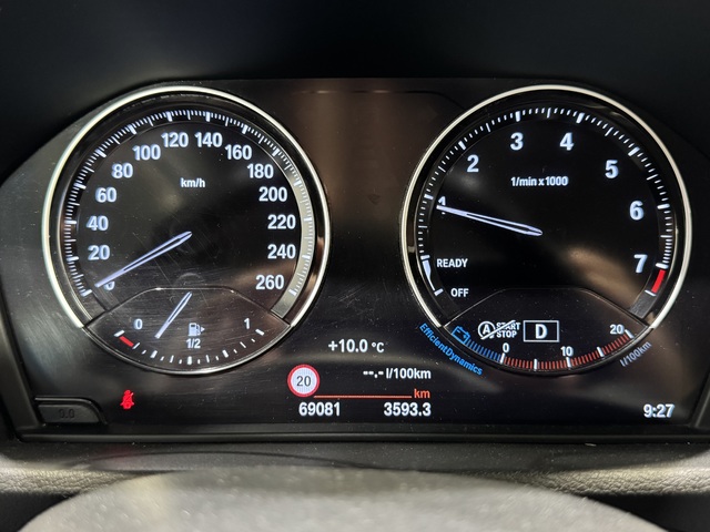 BMW X1 sDrive18i color Blanco. Año 2019. 103KW(140CV). Gasolina. En concesionario Motor Munich - Terrassa - VO de Barcelona