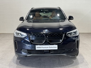 Fotos de BMW iX3 iX3 color Negro. Año 2021. 210KW(286CV). Eléctrico. En concesionario MOTOR MUNICH S.A.U  - Terrassa de Barcelona