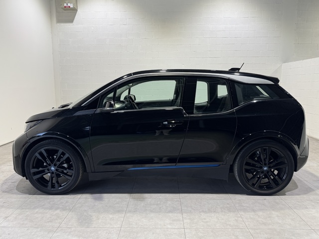 BMW i3 120Ah color Negro. Año 2019. 125KW(170CV). Eléctrico. En concesionario MOTOR MUNICH S.A.U  - Terrassa de Barcelona