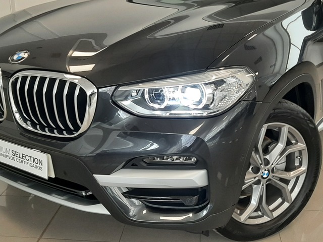 BMW X3 xDrive20d color Gris. Año 2020. 140KW(190CV). Diésel. En concesionario Automoviles Bertolin, S.L. de Valencia