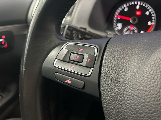 Volkswagen Touran Advance 1.6 TDI BMT 77 kW (105 CV) DSG