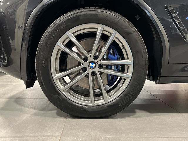 BMW X3 xDrive30e color Gris. Año 2021. 215KW(292CV). Híbrido Electro/Gasolina. En concesionario Engasa S.A. de Valencia