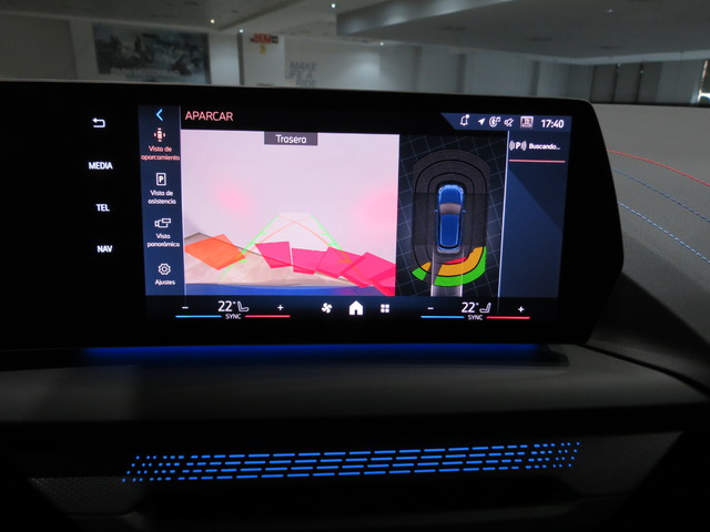 BMW Serie 1 120d color Azul. Año 2025. 120KW(163CV). Diésel. En concesionario FINESTRAT Automoviles Fersan, S.A. de Alicante