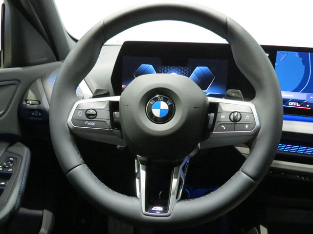 BMW Serie 1 120d color Azul. Año 2025. 120KW(163CV). Diésel. En concesionario FINESTRAT Automoviles Fersan, S.A. de Alicante