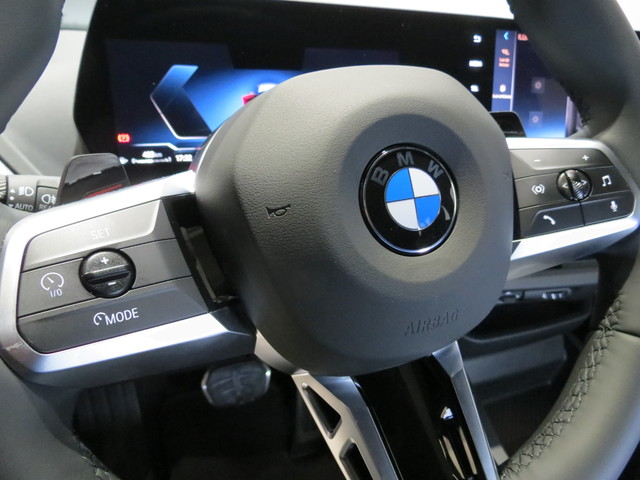 BMW Serie 1 120d color Azul. Año 2025. 120KW(163CV). Diésel. En concesionario FINESTRAT Automoviles Fersan, S.A. de Alicante