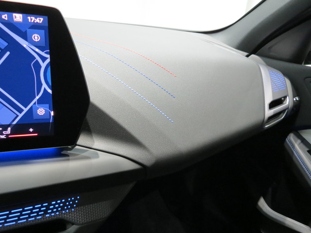 BMW Serie 1 120d color Azul. Año 2025. 120KW(163CV). Diésel. En concesionario FINESTRAT Automoviles Fersan, S.A. de Alicante