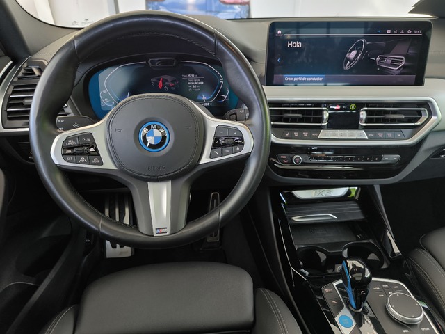 BMW iX3 M Sport color Azul. Año 2022. 210KW(286CV). Eléctrico. En concesionario Lurauto Gipuzkoa de Guipuzcoa