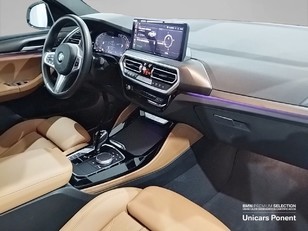 BMW X4 xDrive20d color Blanco. Año 2024. 140KW(190CV). Diésel. En concesionario Unicars Ponent de Lleida