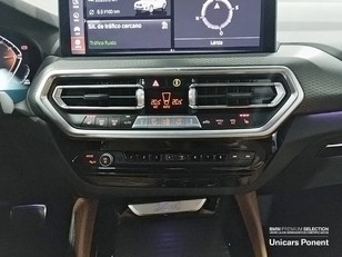 BMW X4 xDrive20d color Blanco. Año 2024. 140KW(190CV). Diésel. En concesionario Unicars Ponent de Lleida