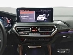 BMW X4 xDrive20d color Blanco. Año 2024. 140KW(190CV). Diésel. En concesionario Unicars Ponent de Lleida