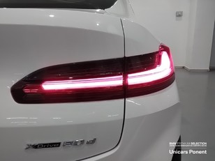 BMW X4 xDrive20d color Blanco. Año 2024. 140KW(190CV). Diésel. En concesionario Unicars Ponent de Lleida