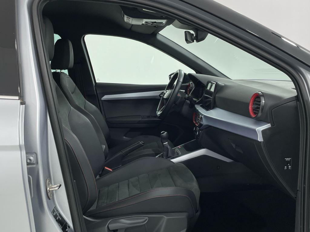 SEAT Arona 1.0 TSI - 5