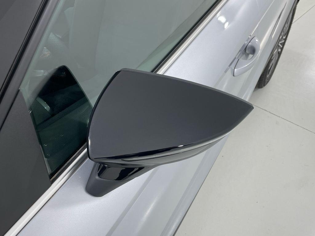 SEAT Arona 1.0 TSI - 13