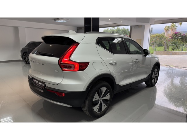 Volvo XC40 T4 Recharge PHEV Core Auto 155 kW (211 CV)