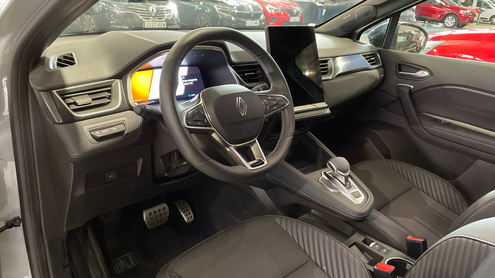 Renault Symbioz E-Tech 145 - 8