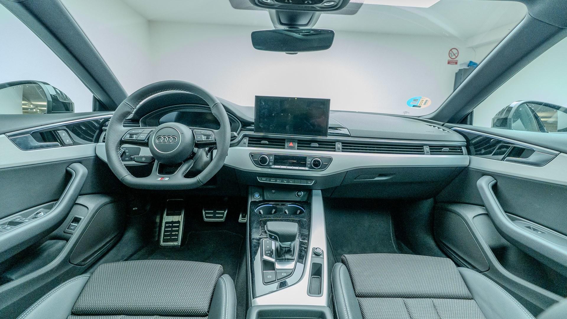Black line 40 TFSI 150 kW (204 CV) S tronic