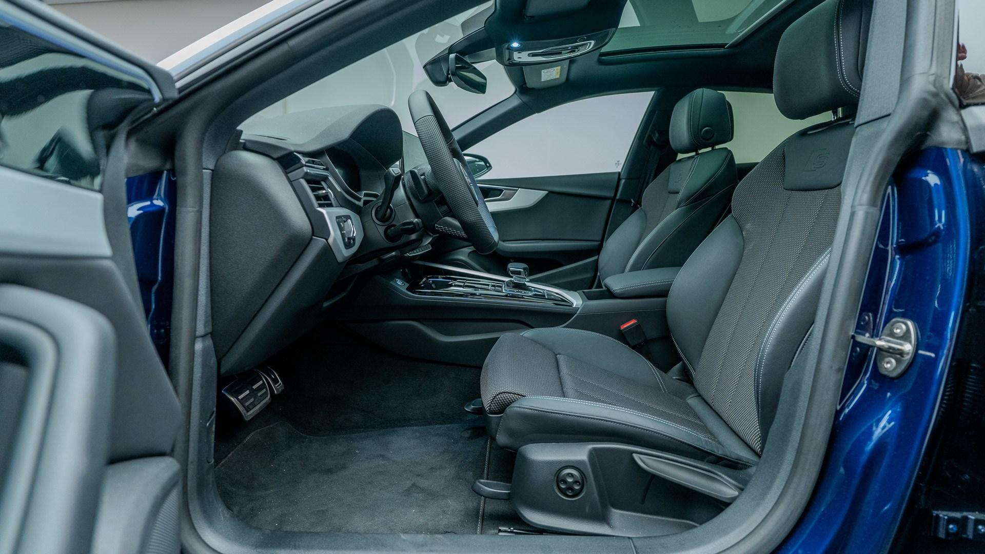 Black line 40 TFSI 150 kW (204 CV) S tronic