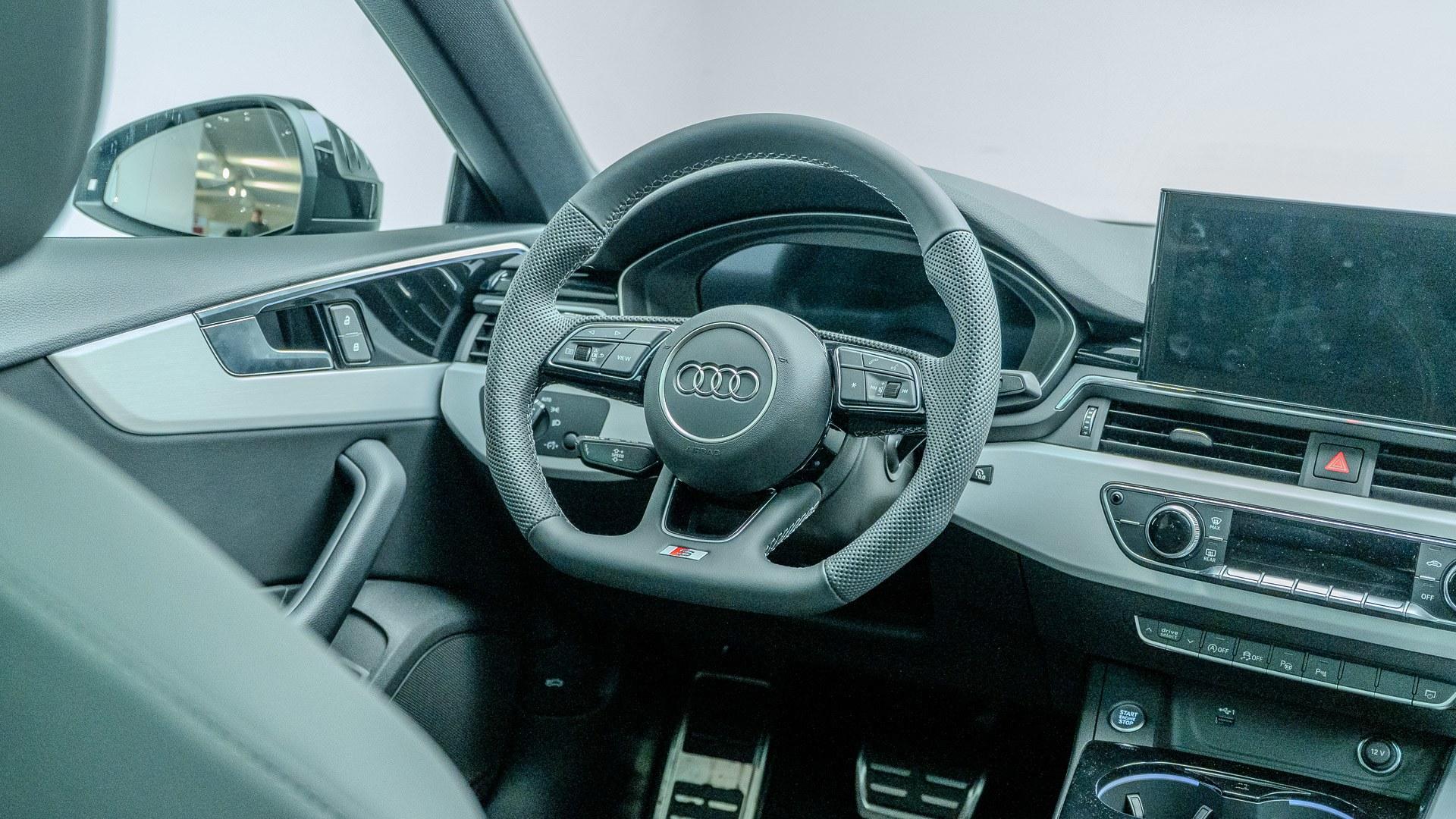 Black line 40 TFSI 150 kW (204 CV) S tronic