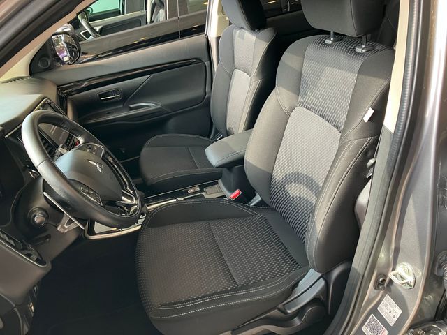 Mitsubishi Outlander 200 MPI Motion 2WD CVT 110 kW (150 CV)