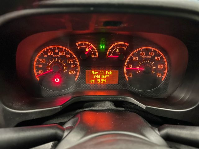 Fiat Qubo 1.3 MultiJet Trekking 70 kW (95 CV)