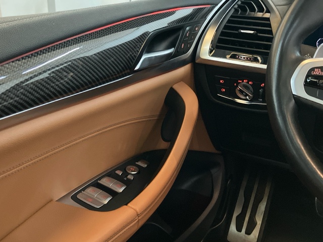 BMW X3 M40i color Negro. Año 2020. 260KW(354CV). Gasolina. En concesionario Proa Premium Palma de Baleares