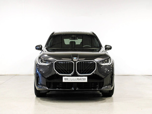 Fotos de BMW X3 xDrive30e color Gris. Año 2025. 220KW(299CV). Híbrido Electro/Gasolina. En concesionario Barcelona Premium -- GRAN VIA de Barcelona