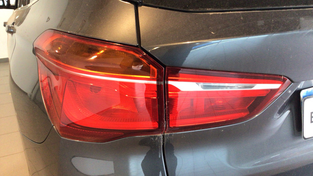 BMW X1 sDrive18d color Gris. Año 2019. 110KW(150CV). Diésel. En concesionario BYmyCAR Madrid - Alcalá de Madrid