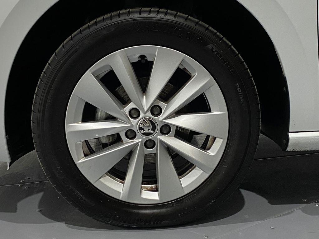 1.0 TSI Selection 70 kW (95 CV)