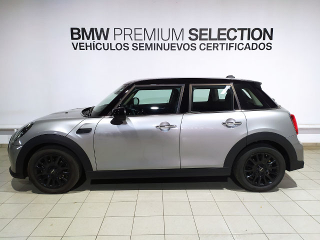 fotoG 2 del MINI MINI 5 Puertas Cooper 100 kW (136 CV) 136cv Gasolina del 2024 en Alicante