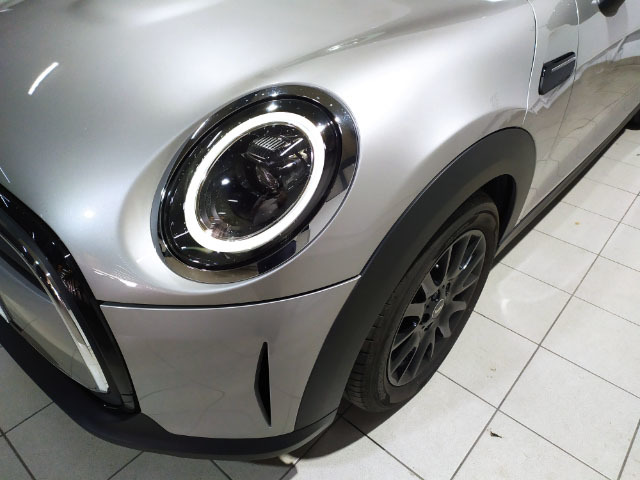 fotoG 5 del MINI MINI 5 Puertas Cooper 100 kW (136 CV) 136cv Gasolina del 2024 en Alicante