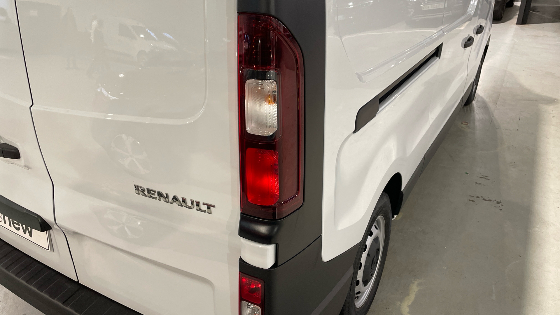 Renault Trafic Furgon dCi 130 - 18