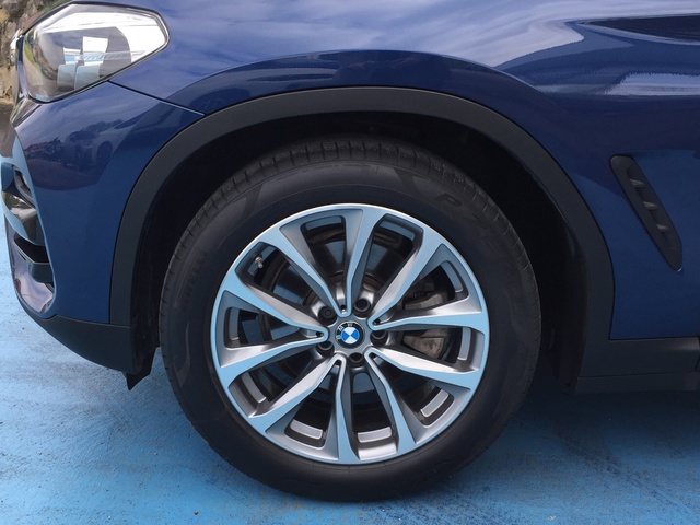 BMW X3 xDrive20i color Azul. Año 2018. 135KW(184CV). Gasolina. En concesionario Grünblau Motor (Bmw y Mini) de Cantabria