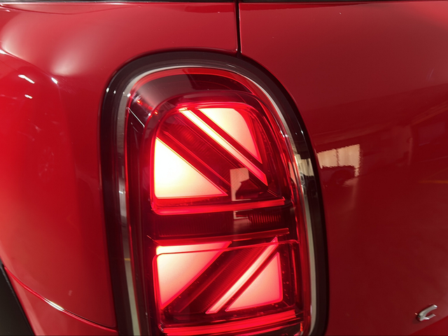 fotoG 16 del MINI MINI Countryman Cooper 100 kW (136 CV) 136cv Gasolina del 2022 en Sevilla