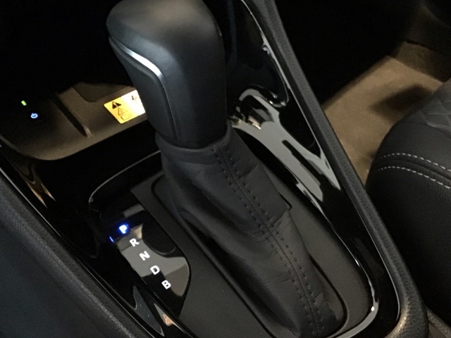 Toyota Yaris 120H Style 85 kW (116 CV)