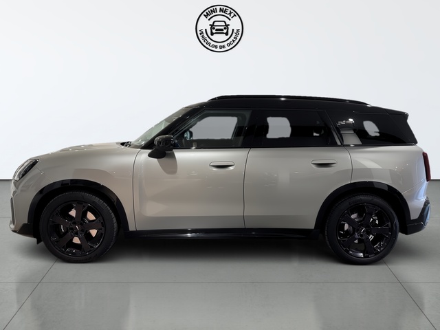 fotoG 2 del MINI MINI Countryman D 120 kW (163 CV) 163cv Diésel del 2024 en Málaga