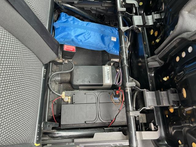 Ford Transit Custom Kombi 2.2 TDCI 300 L1 Ambiente 74 kW (100 CV)