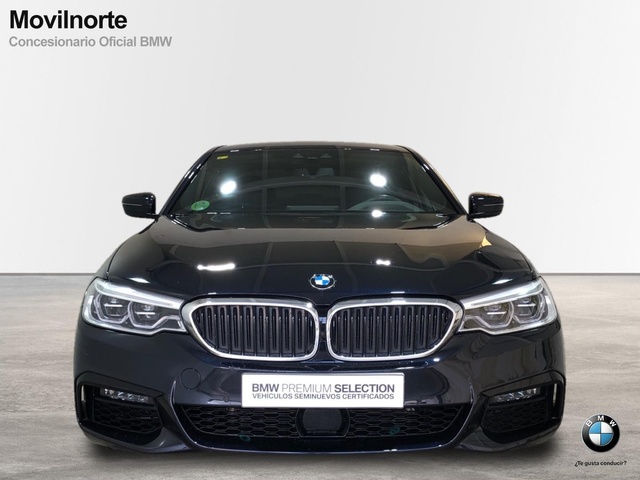 BMW Serie 5 540i color Negro. Año 2020. 250KW(340CV). Gasolina. En concesionario Movilnorte El Carralero de Madrid